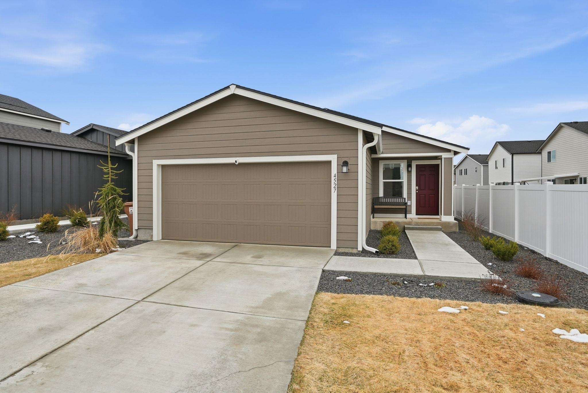 4527 West Connaught Avenue Spokane, WA 99208 - Photo 3 of 28