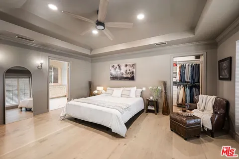 $1,825,000 | 5320 Orrville Avenue, Woodland Hills, CA 91367