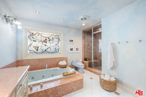 $1,825,000 | 5320 Orrville Avenue, Woodland Hills, CA 91367