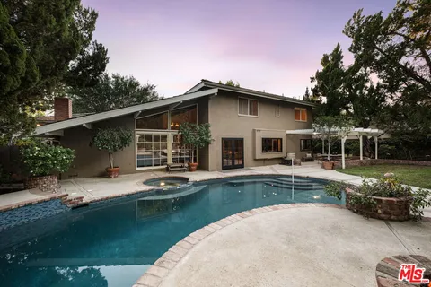 $1,825,000 | 5320 Orrville Avenue, Woodland Hills, CA 91367