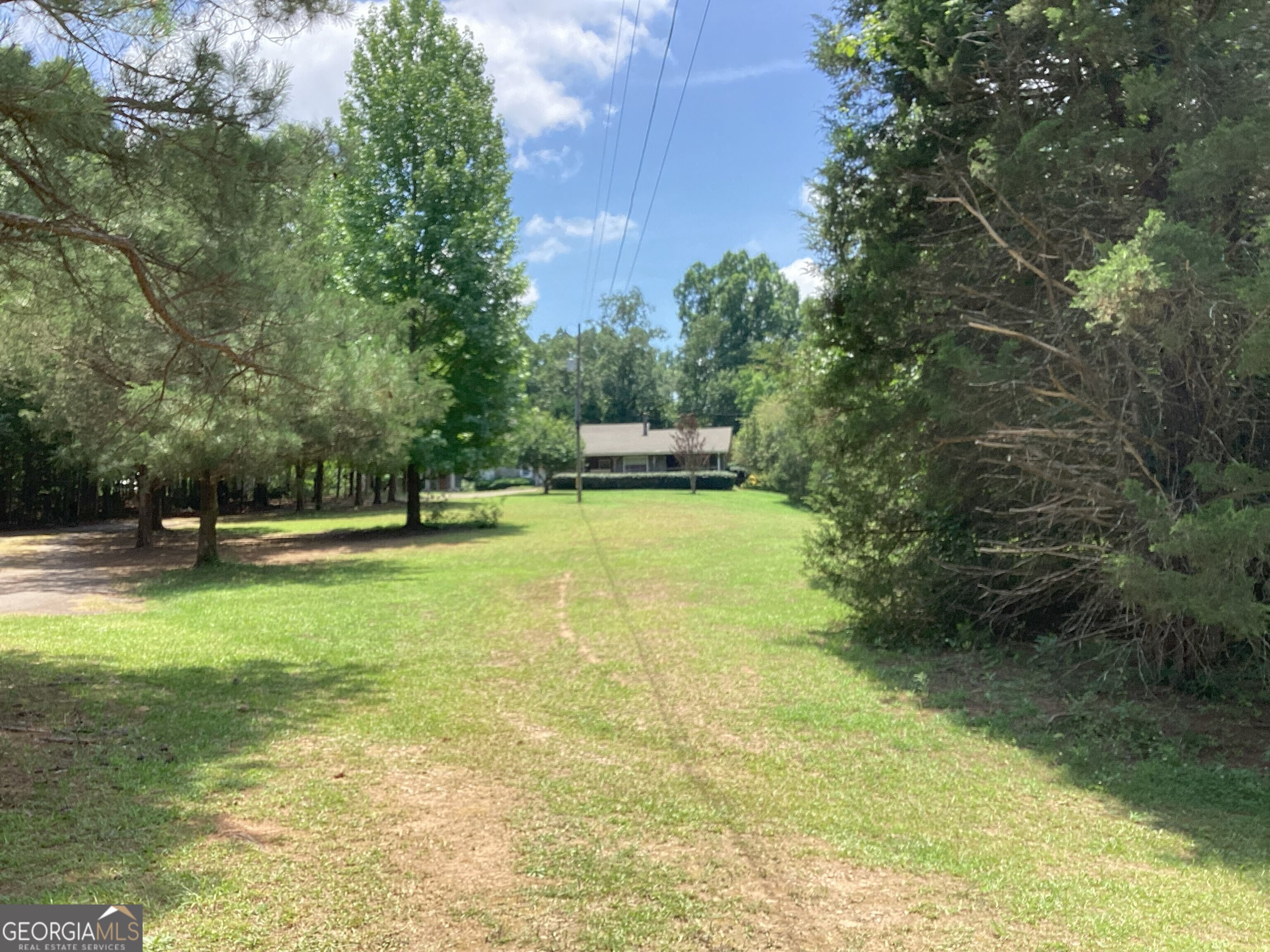 220 Ennis Road Barnesville, GA 30204 - Photo 11 of 20