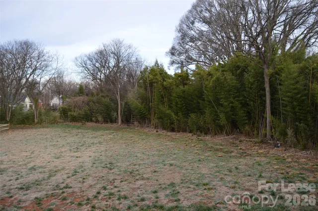 $1,900 | 620 West Bell Street, Statesville, NC 28677