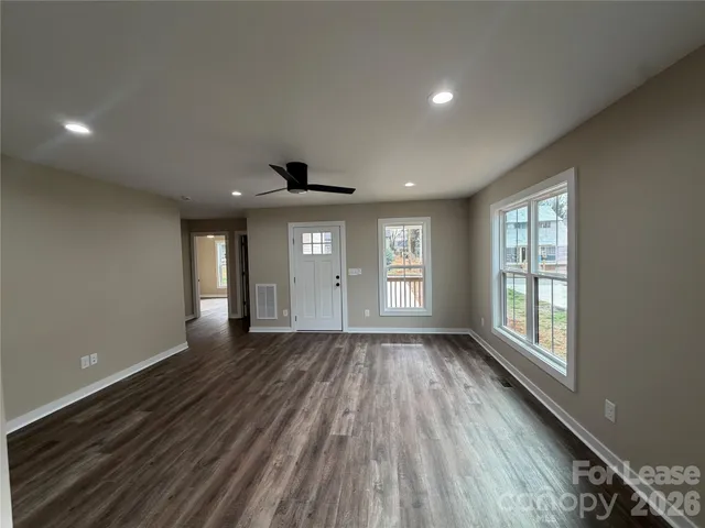 $1,900 | 620 West Bell Street, Statesville, NC 28677