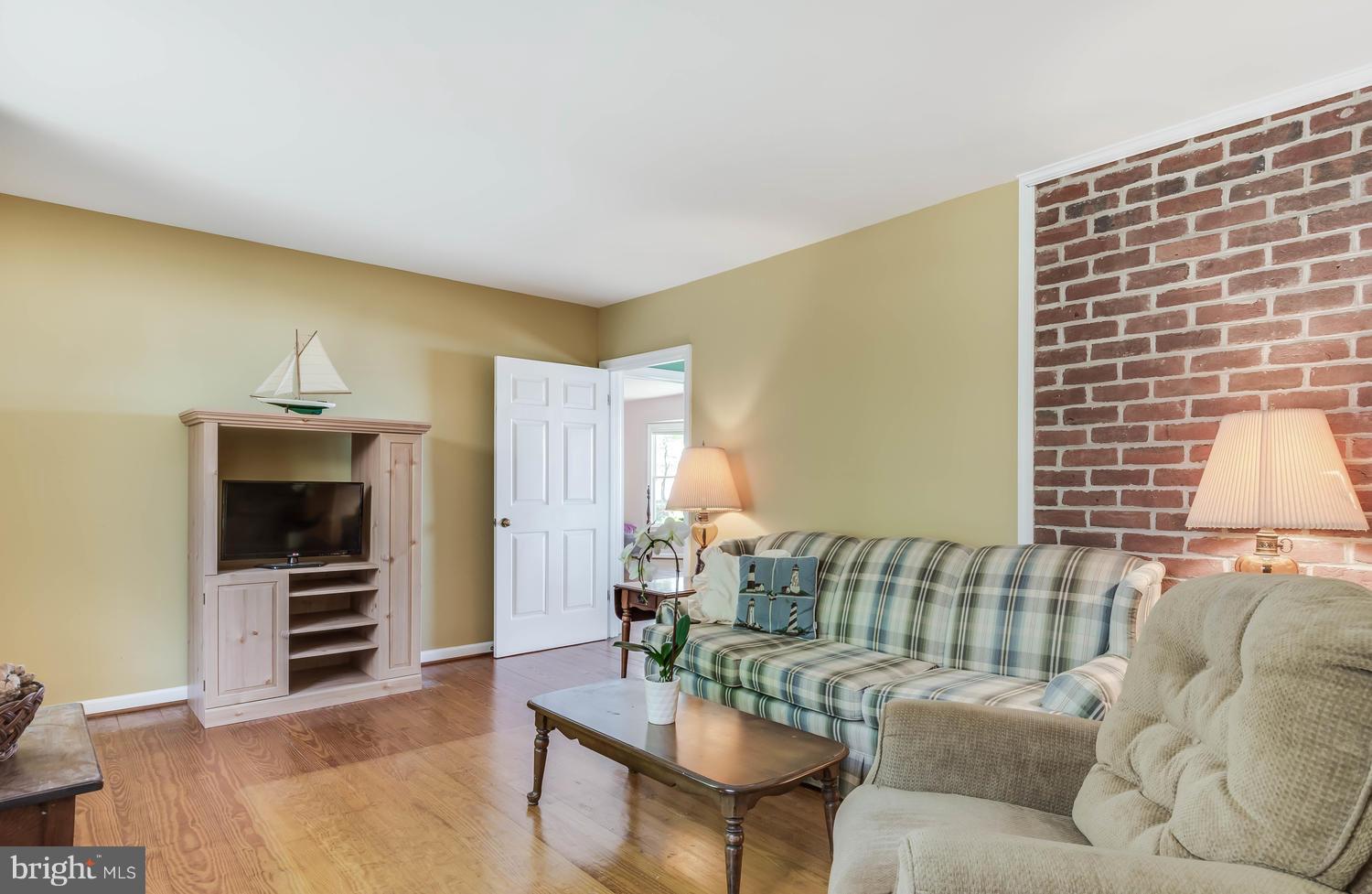 1615 Chancellor Point Road Trappe, MD 21673 - Photo 20 of 32 Den