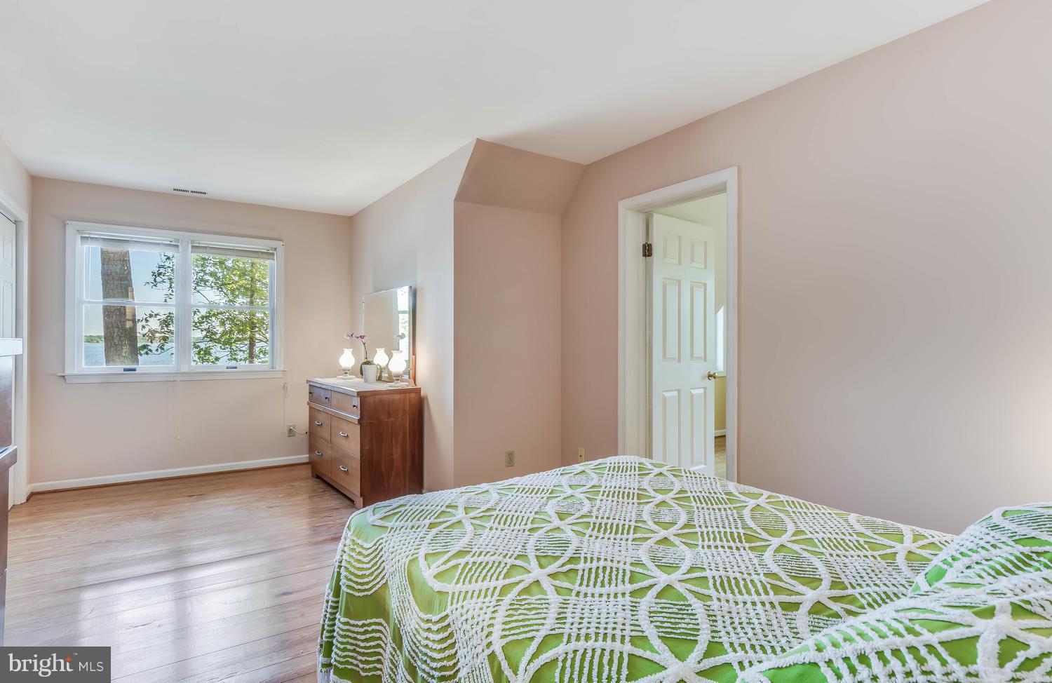 1615 Chancellor Point Road Trappe, MD 21673 - Photo 27 of 32 Bedroom