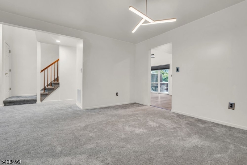 189 Kemper Court Hackettstown, NJ 07840 - Photo 18 of 43