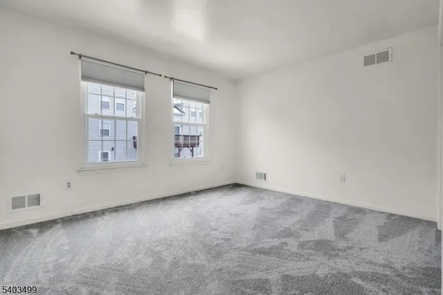 $438,000 | 189 Kemper Court, Hackettstown, NJ 07840