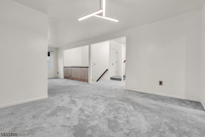 189 Kemper Court Hackettstown, NJ 07840 - Photo 9 of 43