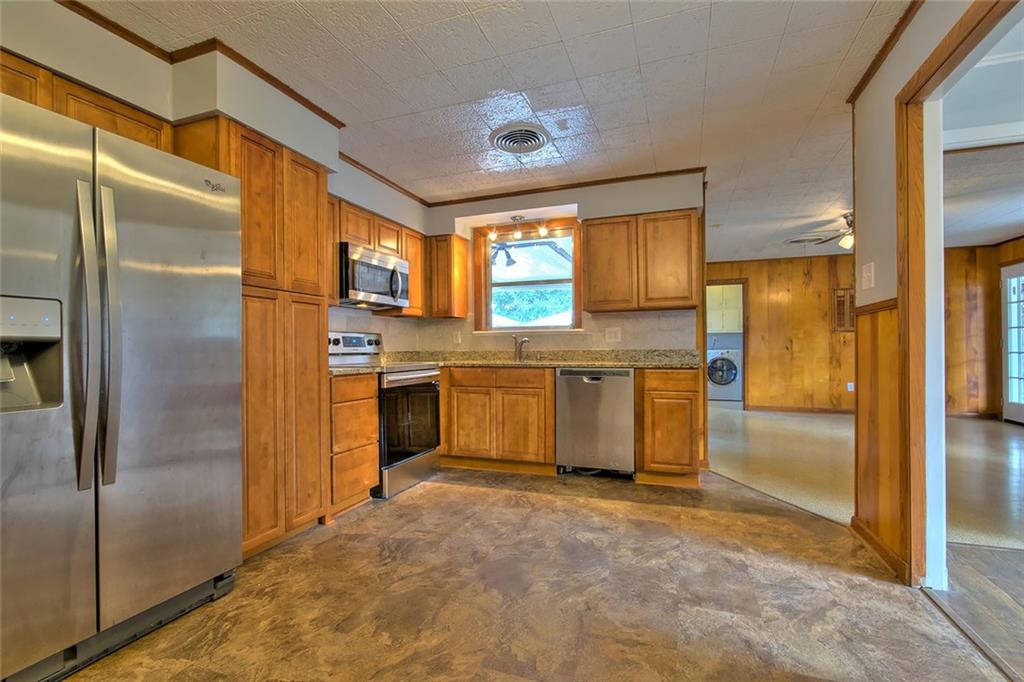3309 North Labarre Road Metairie, LA 70002 - Photo 7 of 11 Gallery Image 7