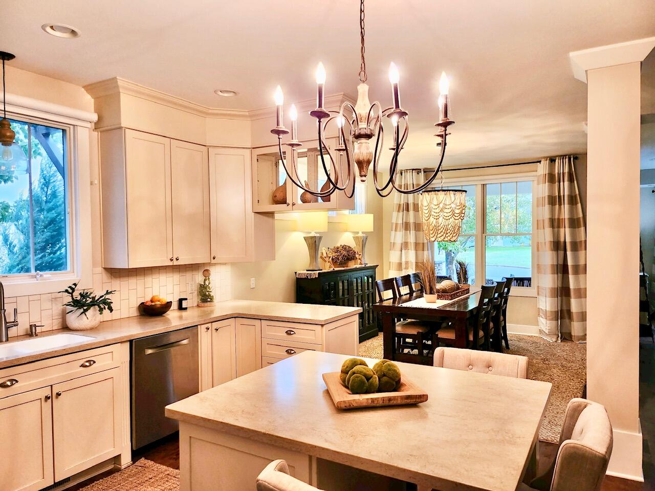 615 Summer Ridge Parkway St. Joseph, MI 49085 - Photo 13 of 33 20221017_174544