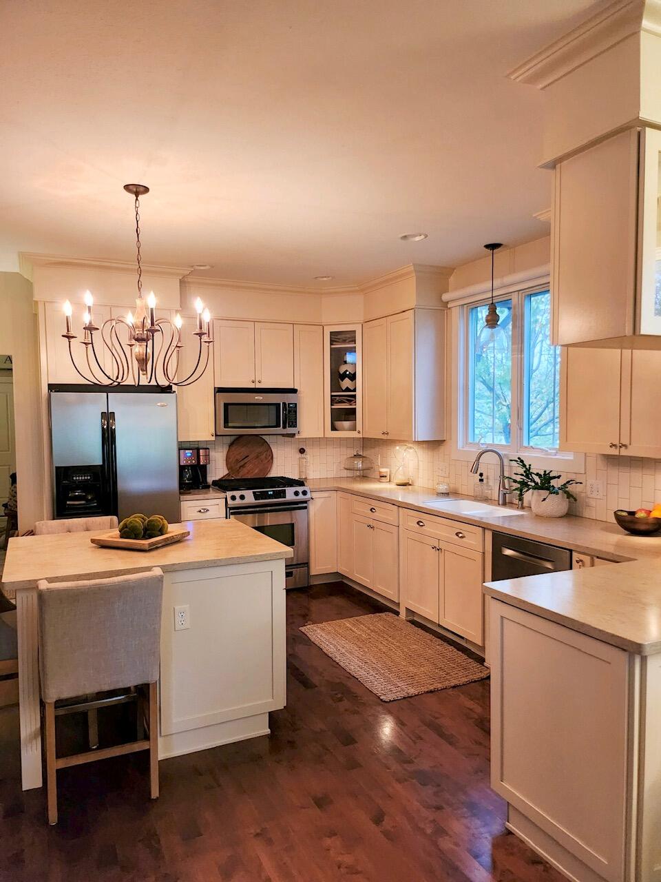 615 Summer Ridge Parkway St. Joseph, MI 49085 - Photo 14 of 33 20221017_174257