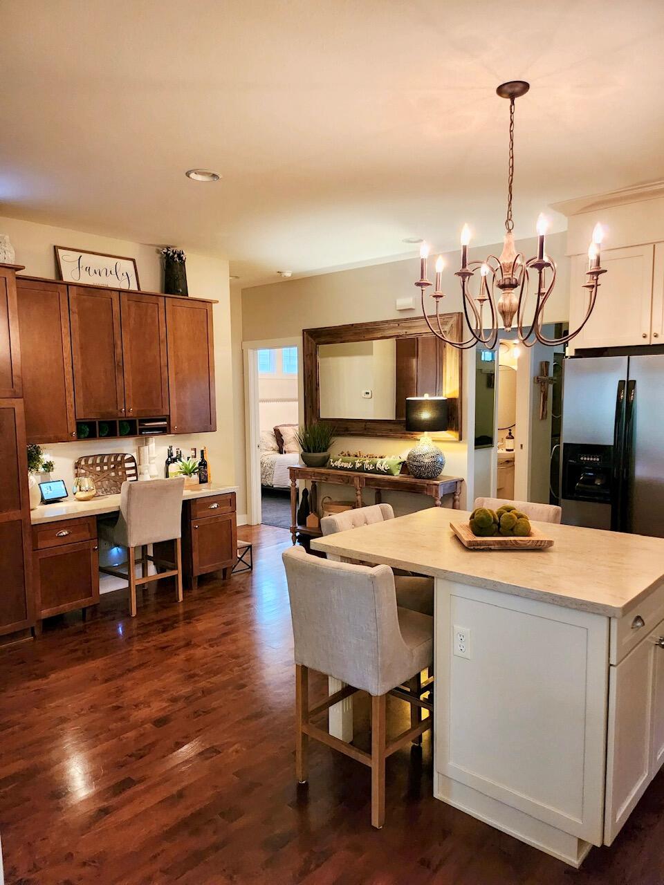 615 Summer Ridge Parkway St. Joseph, MI 49085 - Photo 15 of 33 20221017_174329