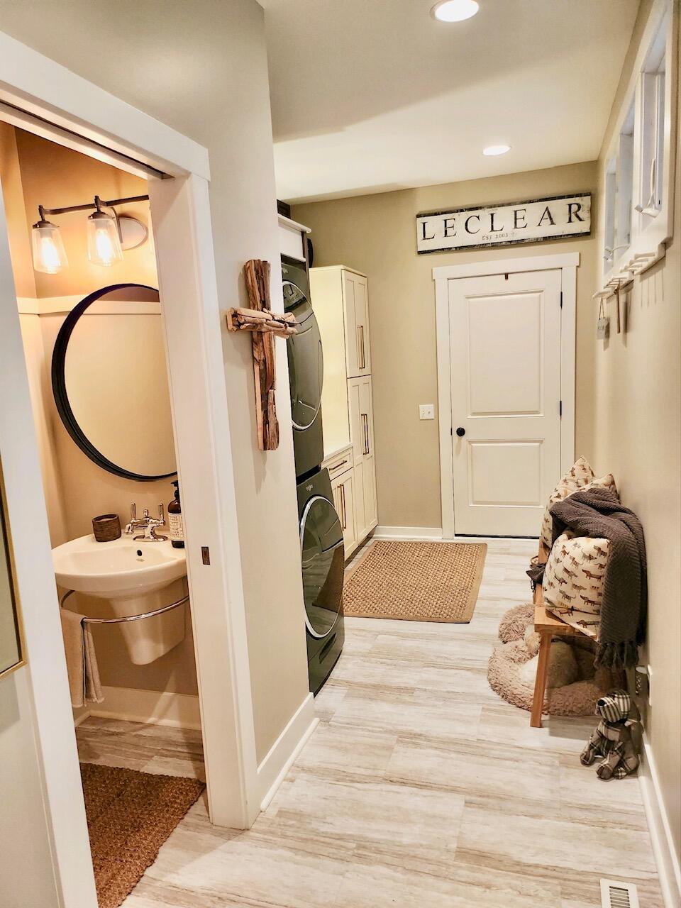 615 Summer Ridge Parkway St. Joseph, MI 49085 - Photo 19 of 33 20221017_174159