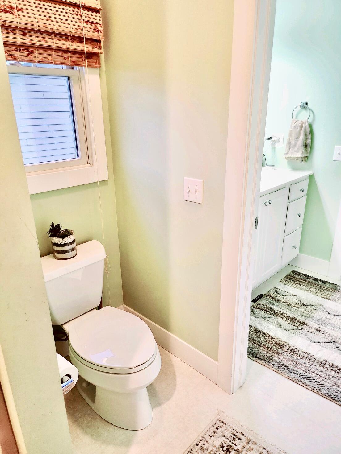 615 Summer Ridge Parkway St. Joseph, MI 49085 - Photo 23 of 33 20221017_175851