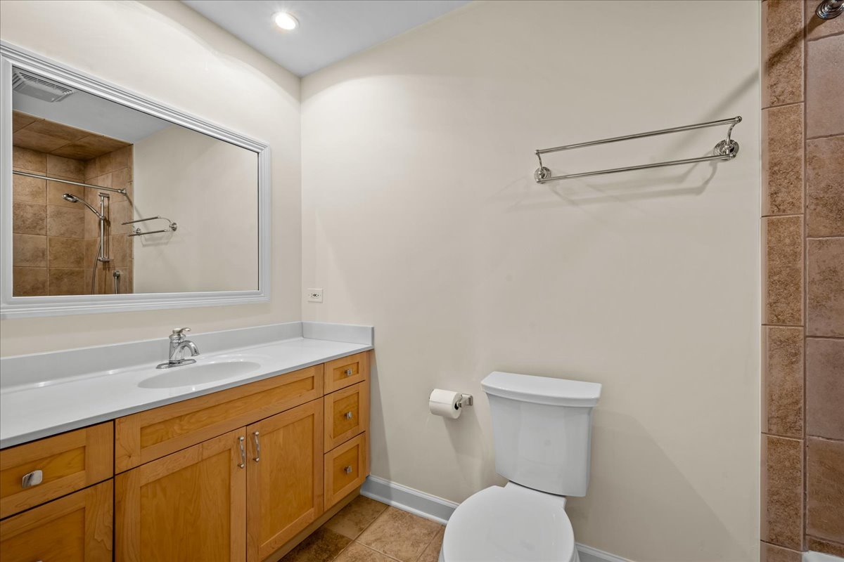 455 Rockefeller Road Lake Forest, IL 60045 - Photo 36 of 40 Gallery Image 36