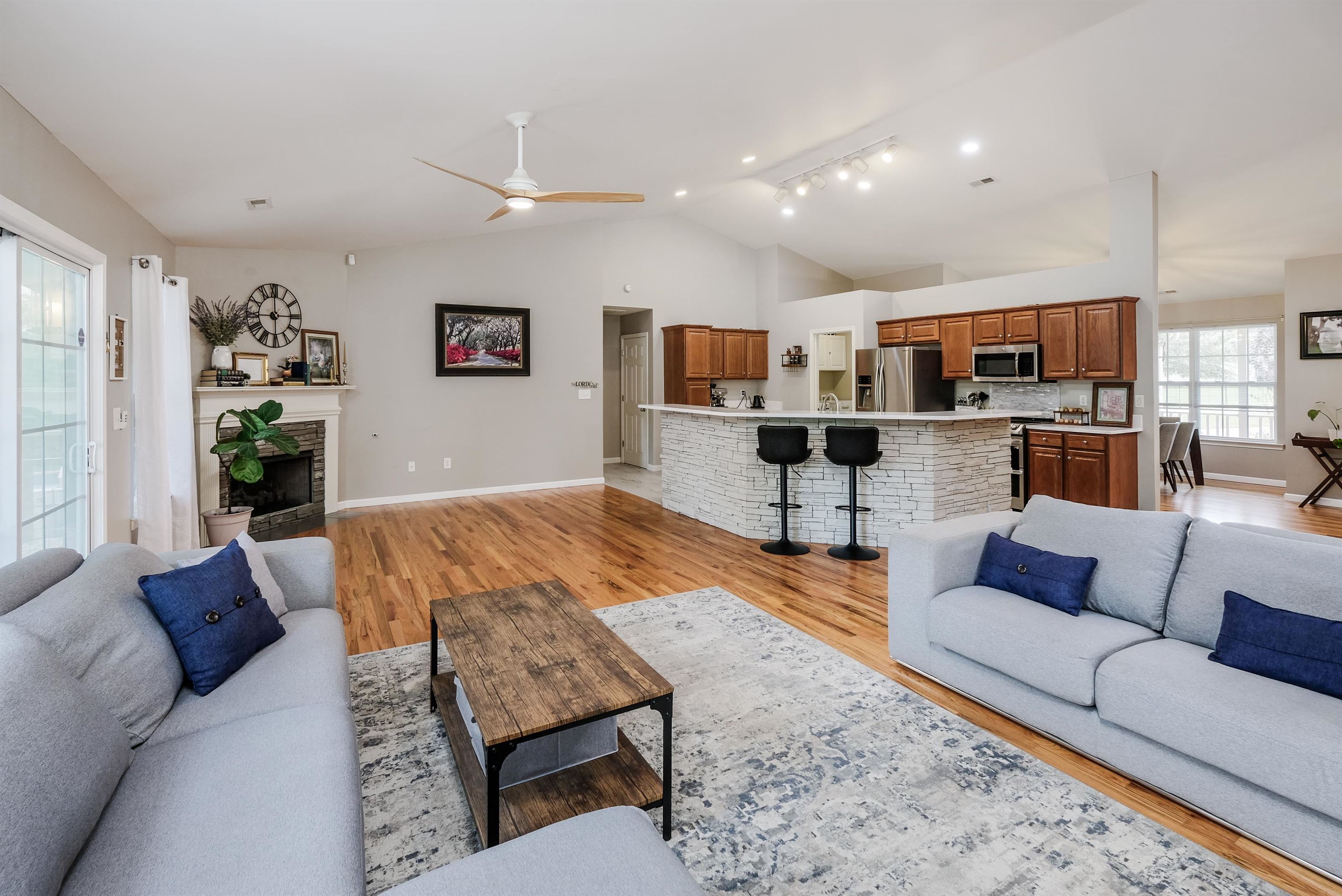 278 Henderson Meadow Way Lyman, SC 29365 - Photo 4 of 24