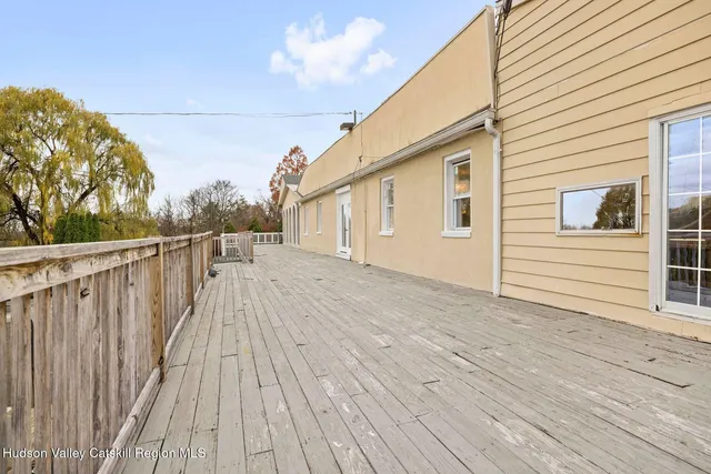 $990,000 | 423 Broadway, Ulster Park, NY 12487