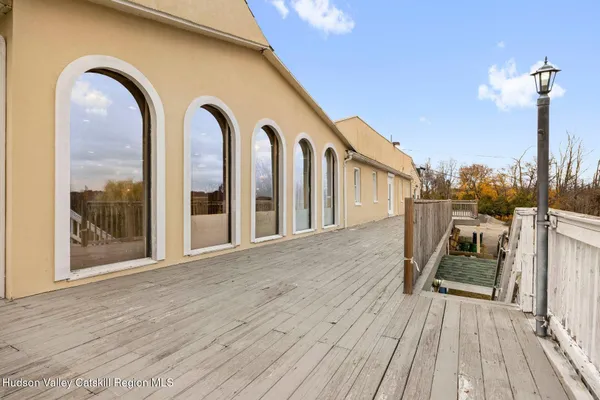 $990,000 | 423 Broadway, Ulster Park, NY 12487