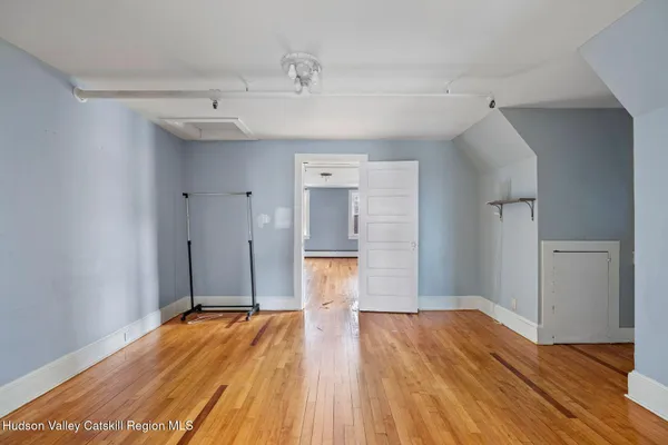 $990,000 | 423 Broadway, Ulster Park, NY 12487