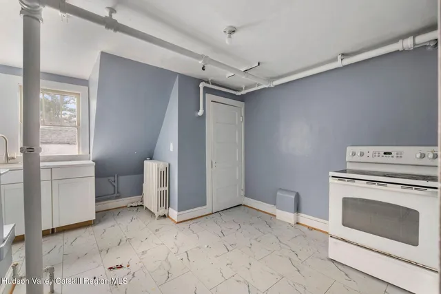 $990,000 | 423 Broadway, Ulster Park, NY 12487