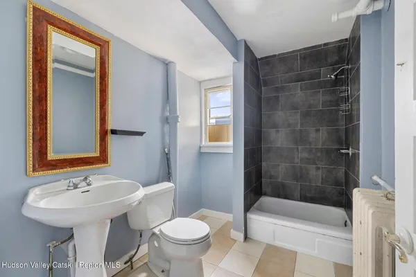 $990,000 | 423 Broadway, Ulster Park, NY 12487