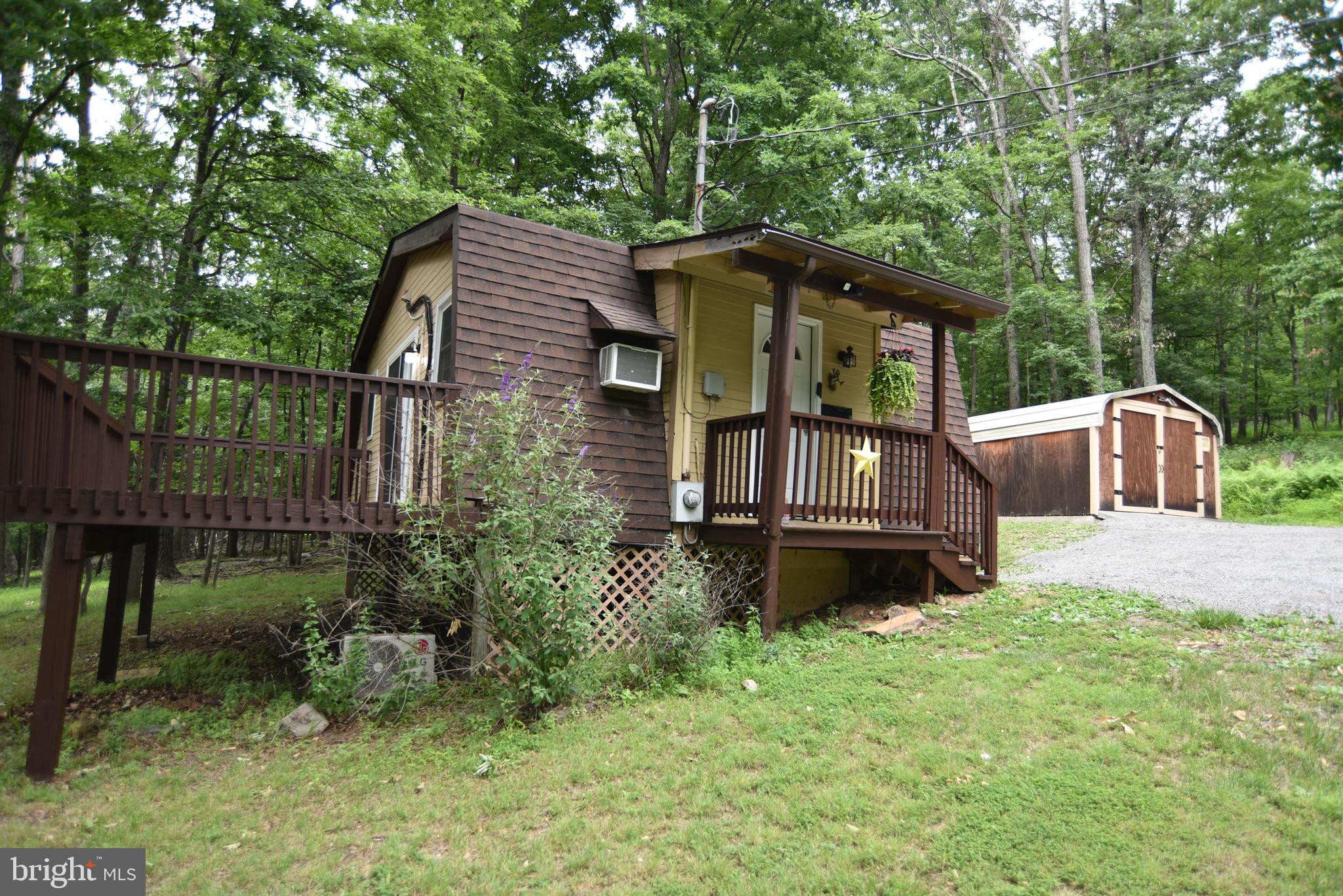 586 Cardinal View Road Paw Paw, WV 25434 - Photo 3 of 25