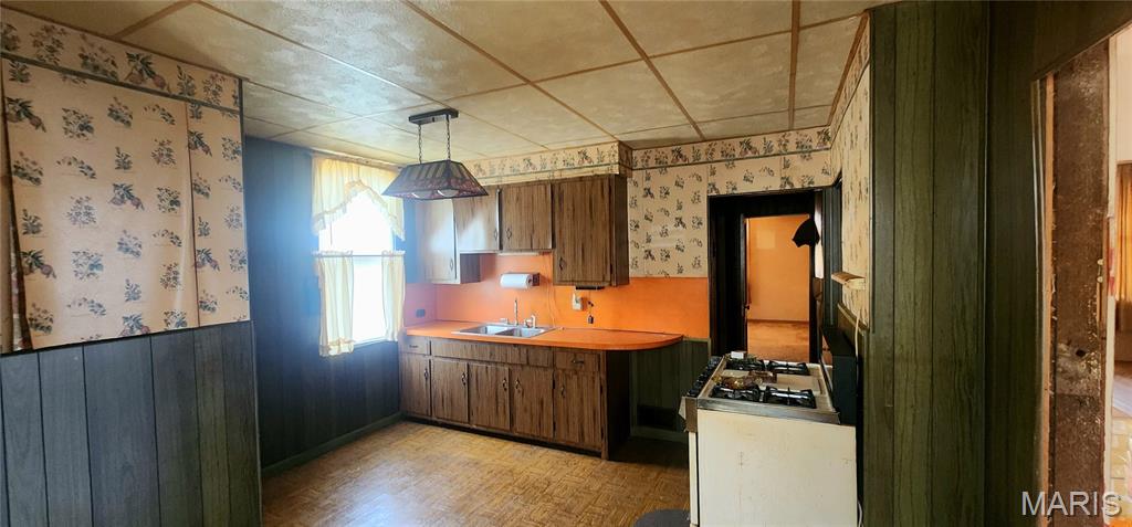 20 North Michigan Avenue Belleville, IL 62221 - Photo 11 of 19