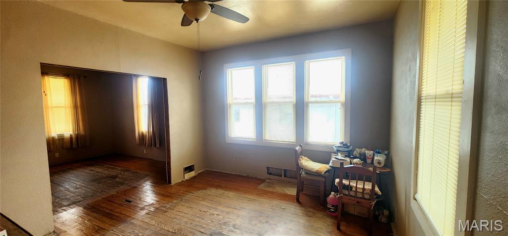 20 North Michigan Avenue Belleville, IL 62221 - Photo 6 of 19