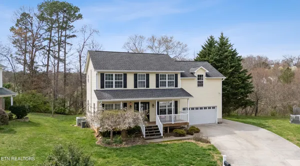 $399,999 | 8101 Jack Russell Court, Powell, TN 37849