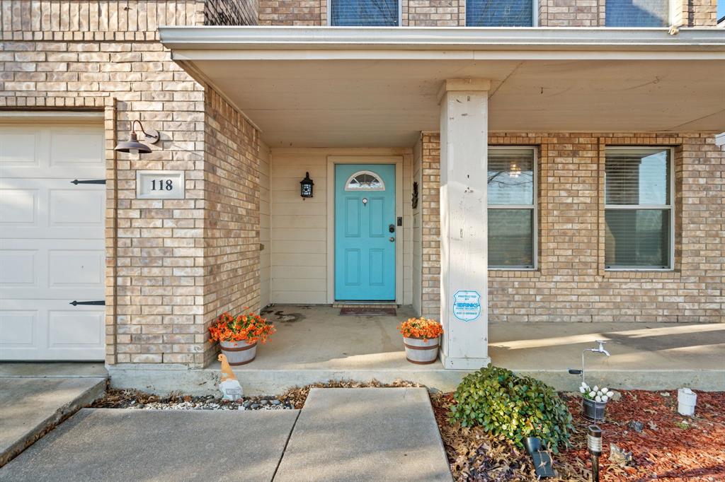 118 Washington Way Venus, TX 76084 - Photo 5 of 31