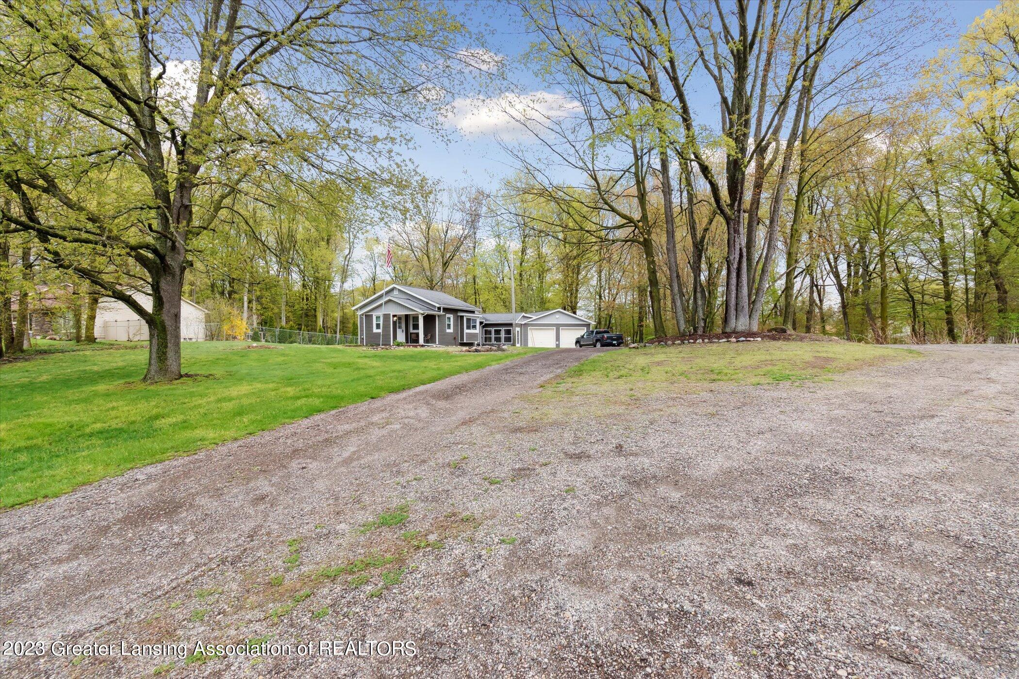3318 West Howell Road Mason, MI 48854 - Photo 49 of 53 05-3318-W-Howell-Rd-Mason-MI-48854-Windo