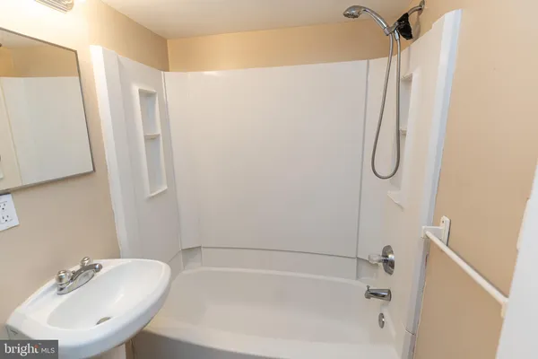 $1,395 | 516 Bay Street, Unit D1, Berlin, MD 21811