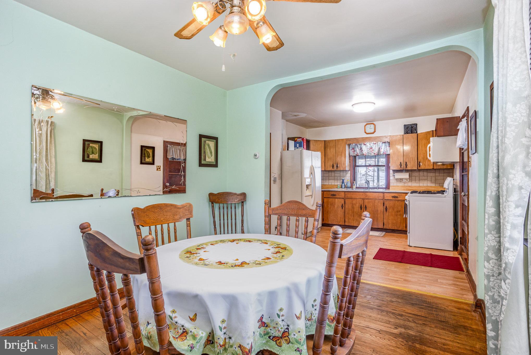 13005 Harford Road Kingsville, MD 21087 - Photo 4 of 30 Dining Room