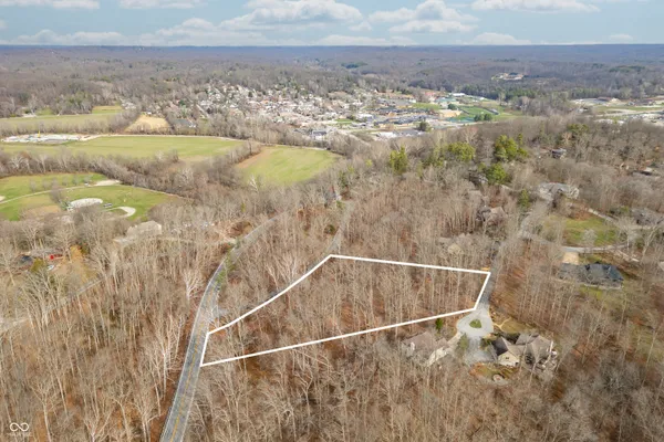 $59,995 | 149 West Hilltop Lane, Nashville, IN 47448