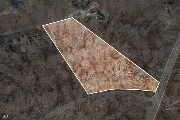 $59,995 | 149 West Hilltop Lane, Nashville, IN 47448