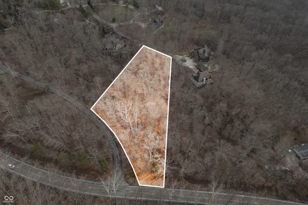 $59,995 | 149 West Hilltop Lane, Nashville, IN 47448