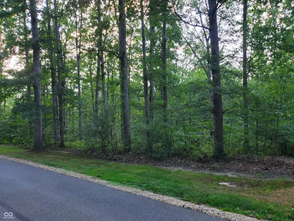 $59,995 | 149 West Hilltop Lane, Nashville, IN 47448