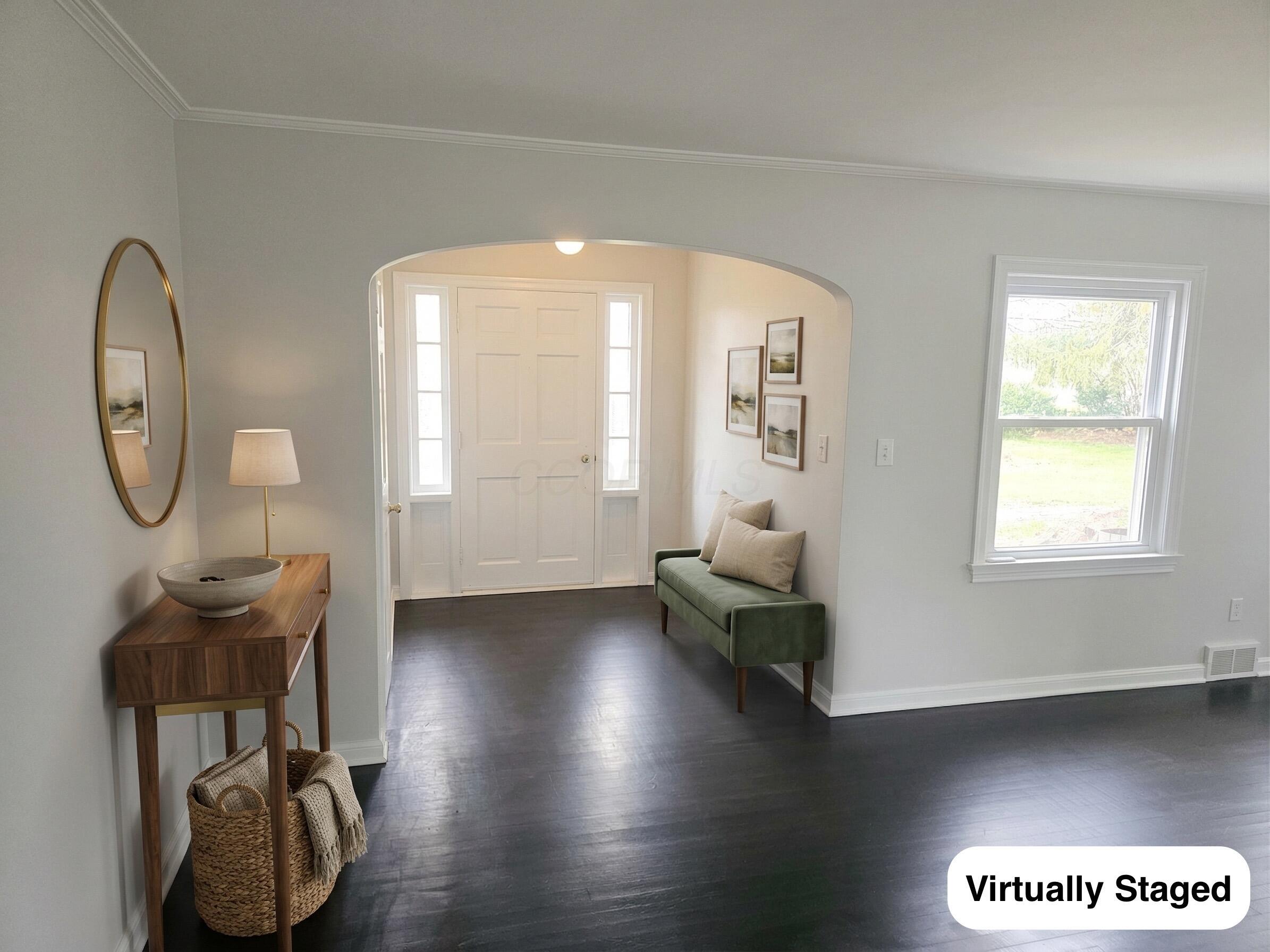 3950 Riverside Drive Columbus, OH 43220 - Photo 11 of 39 Virtually Staged Foyer Area