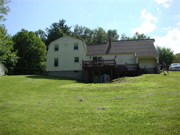 382 NW Road Westfield, MA 01085 - Photo 4 of 28 Gallery Image 4