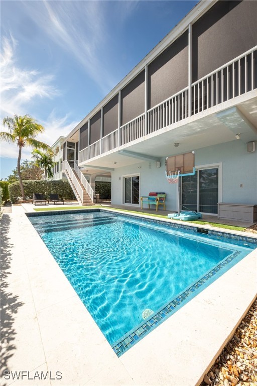 189 Gulfview Drive Islamorada, FL 33036 - Photo 10 of 49 a view of swimming pool with a yard