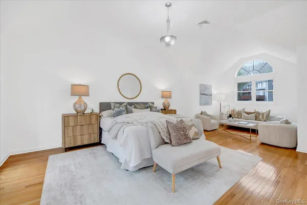 $1,525,000 | 57 Old Town Crossing, Mount Kisco, NY 10549