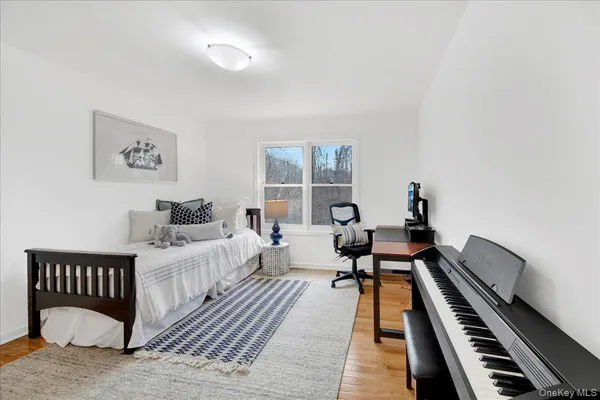 $1,525,000 | 57 Old Town Crossing, Mount Kisco, NY 10549