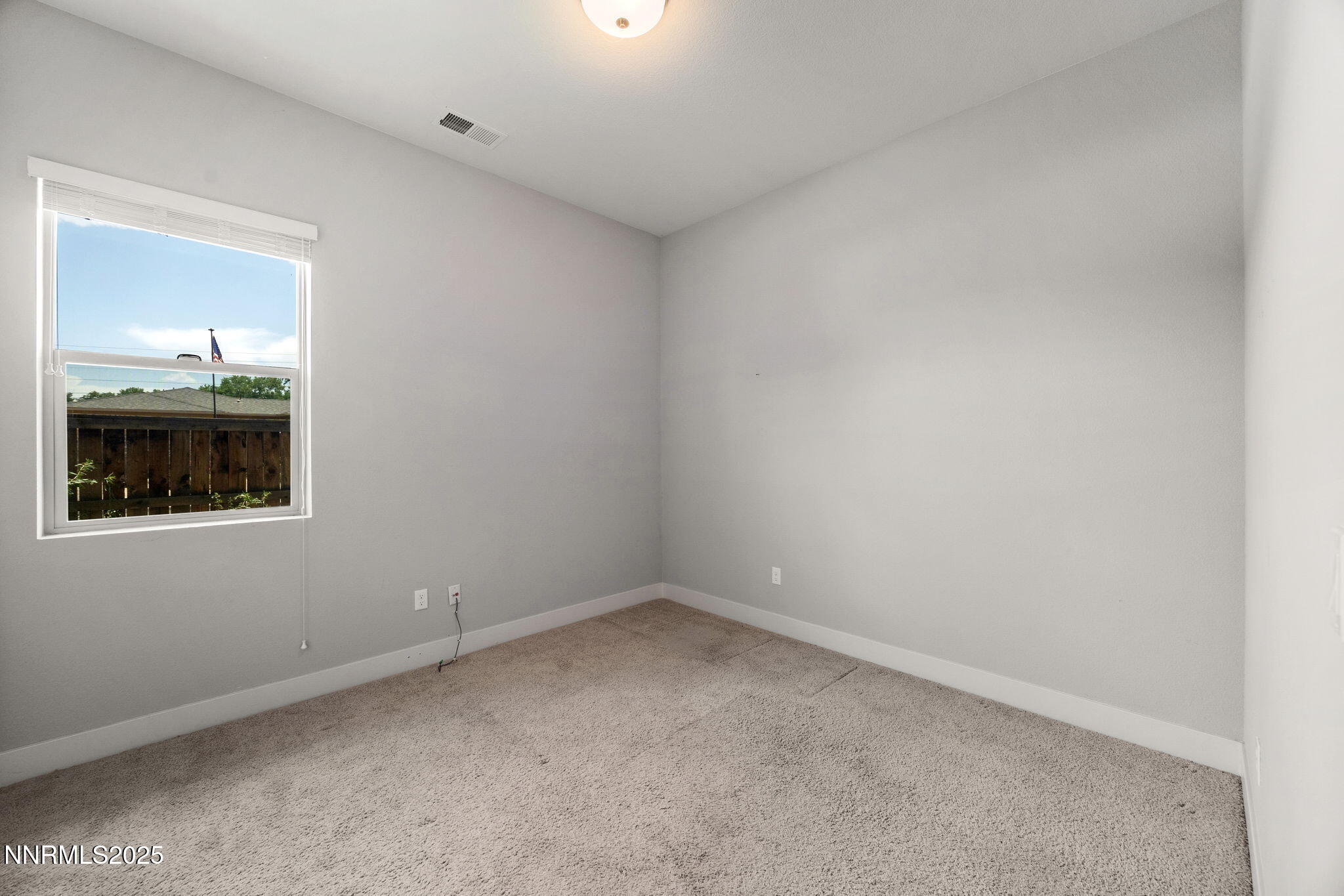 698 Raptor Way Fernley, NV 89408 - Photo 18 of 42 2-web-or-mls-698 Raptor Way-3
