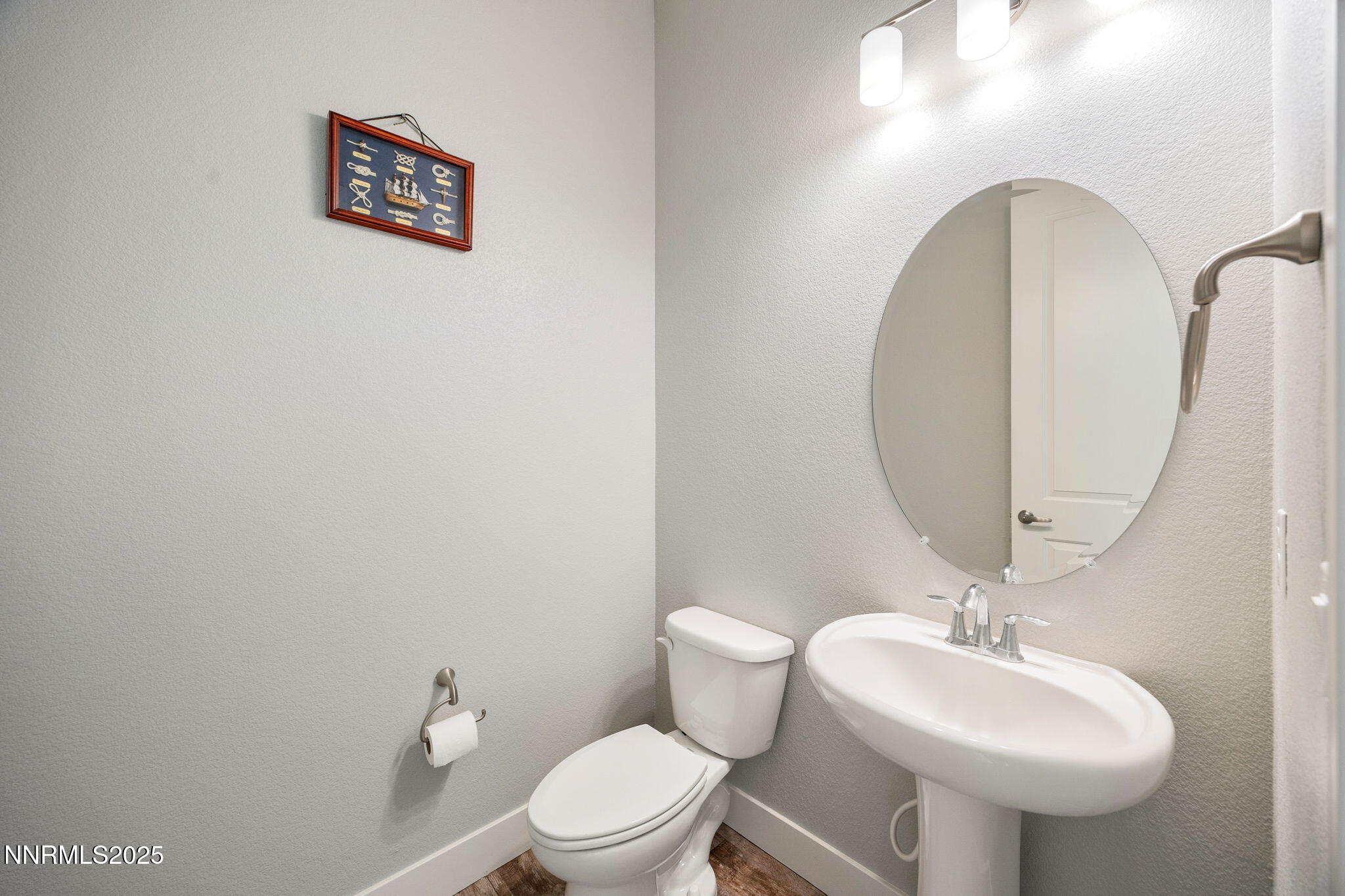 698 Raptor Way Fernley, NV 89408 - Photo 27 of 42 9-web-or-mls-698 Raptor Way-10