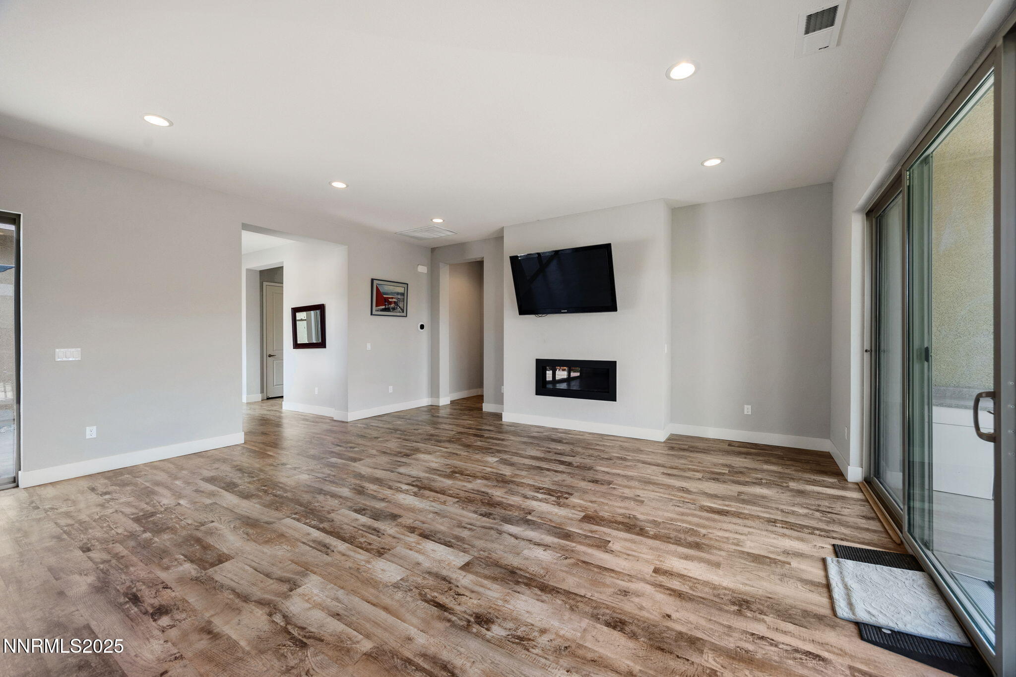 698 Raptor Way Fernley, NV 89408 - Photo 33 of 42 19-web-or-mls-698 Raptor Way-20