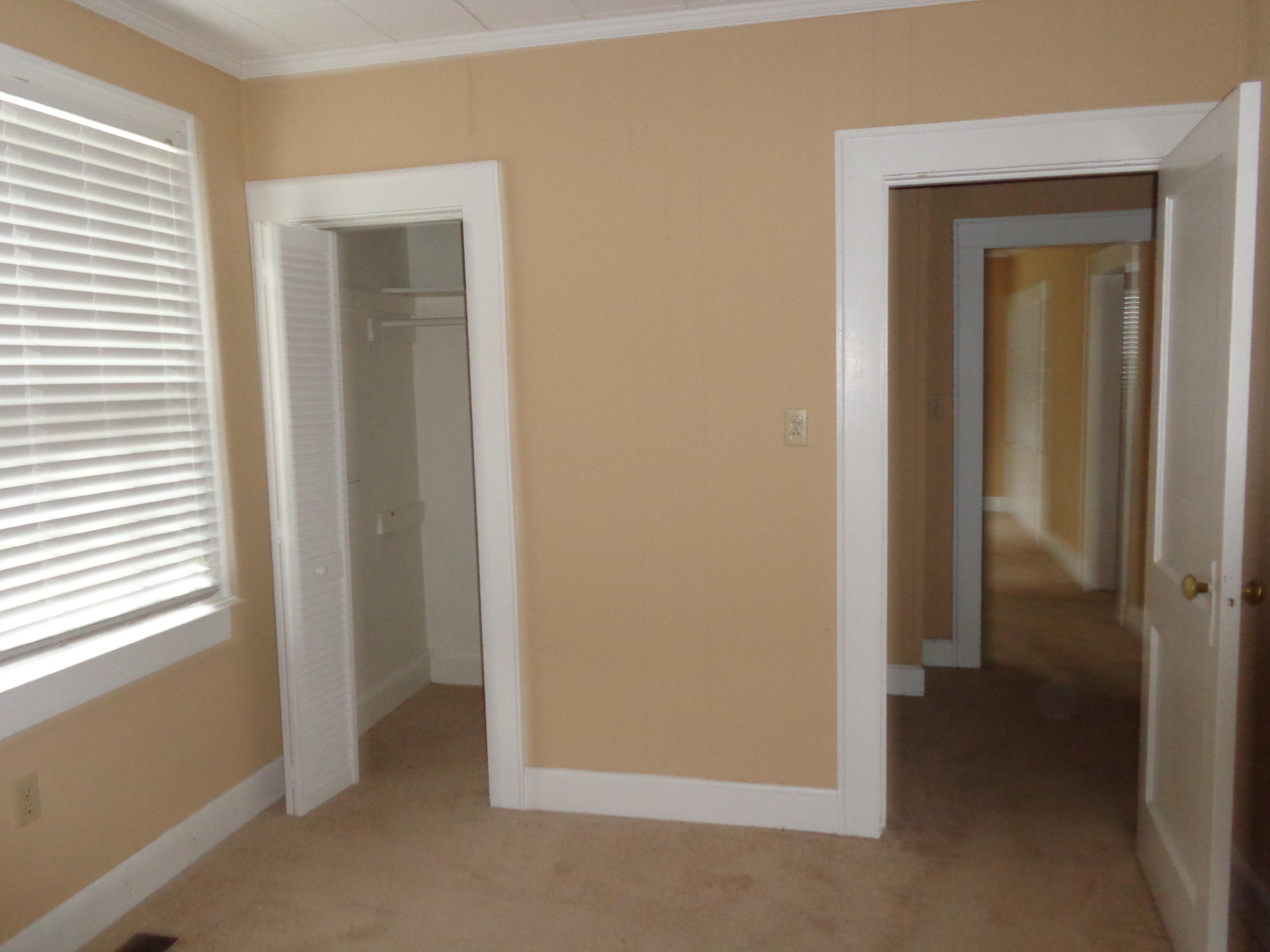 112 North Brookwood Avenue Rockingham, NC 28379 - Photo 12 of 17 DSC02998