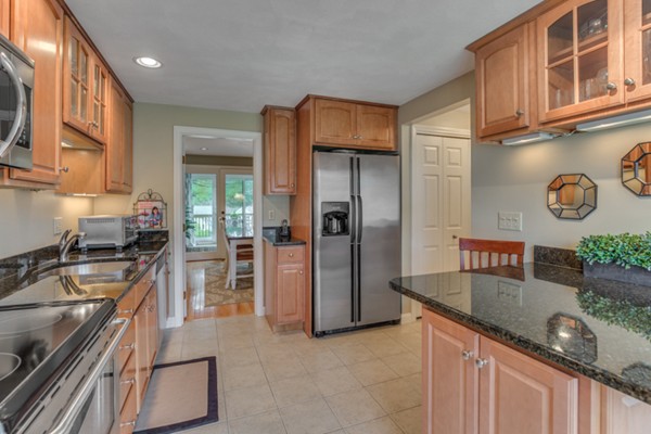 5 Niblick Way, Unit 5 North Reading, MA 01864 - Photo 16 of 30