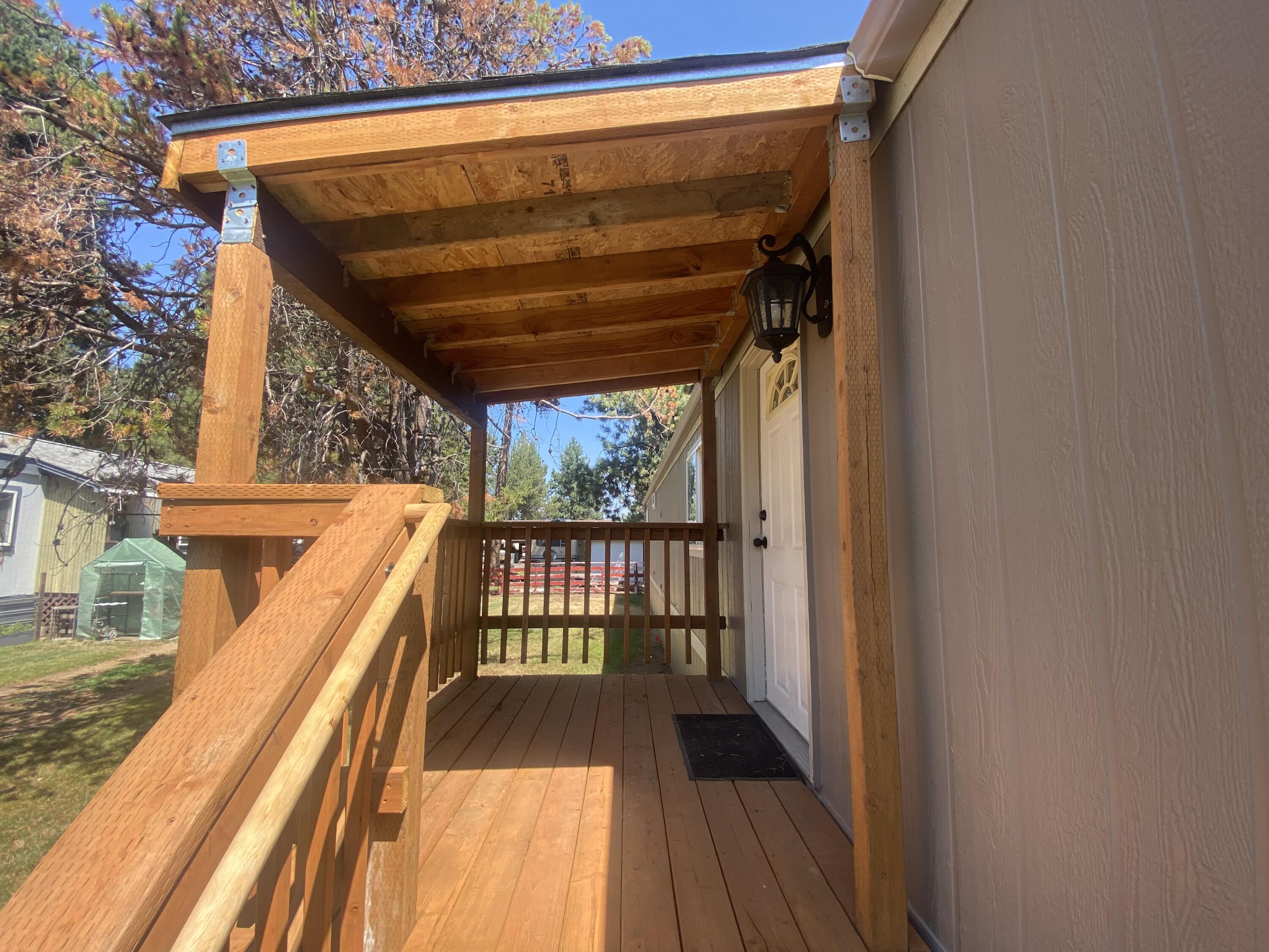 52731 Huntington Road La Pine, OR 97739 - Photo 8 of 26 IMG_4167
