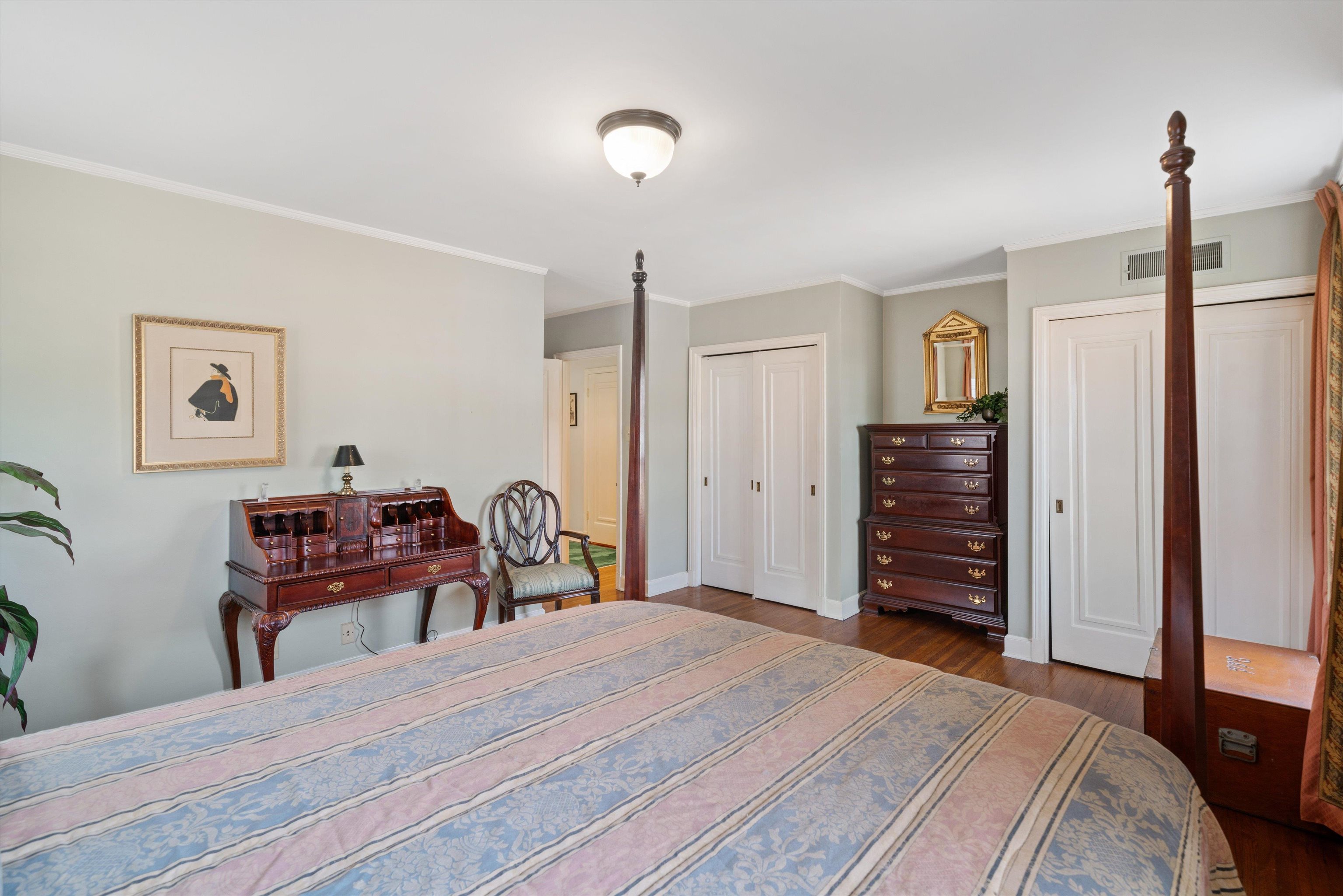 3425 Walnut Grove Road Memphis, TN 38111 - Photo 14 of 25 a bedroom with a bed and a table