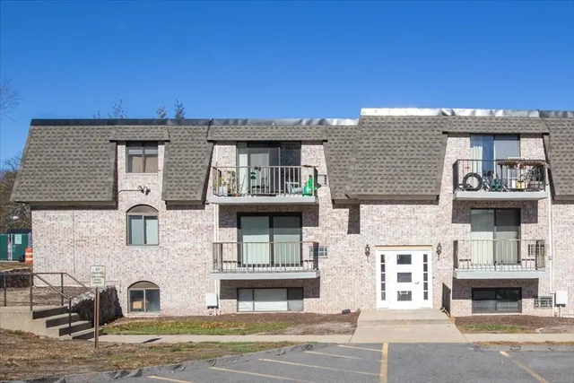 $385,000 | 40 High Street, Unit 207, Dedham, MA 02026